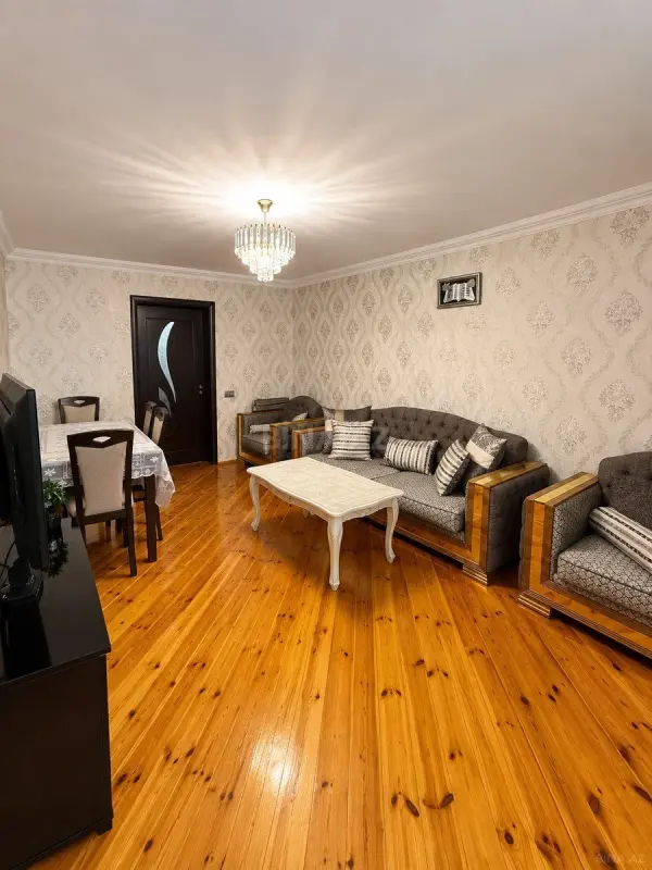 Satılır 3 otaqlı mənzil 70 m²