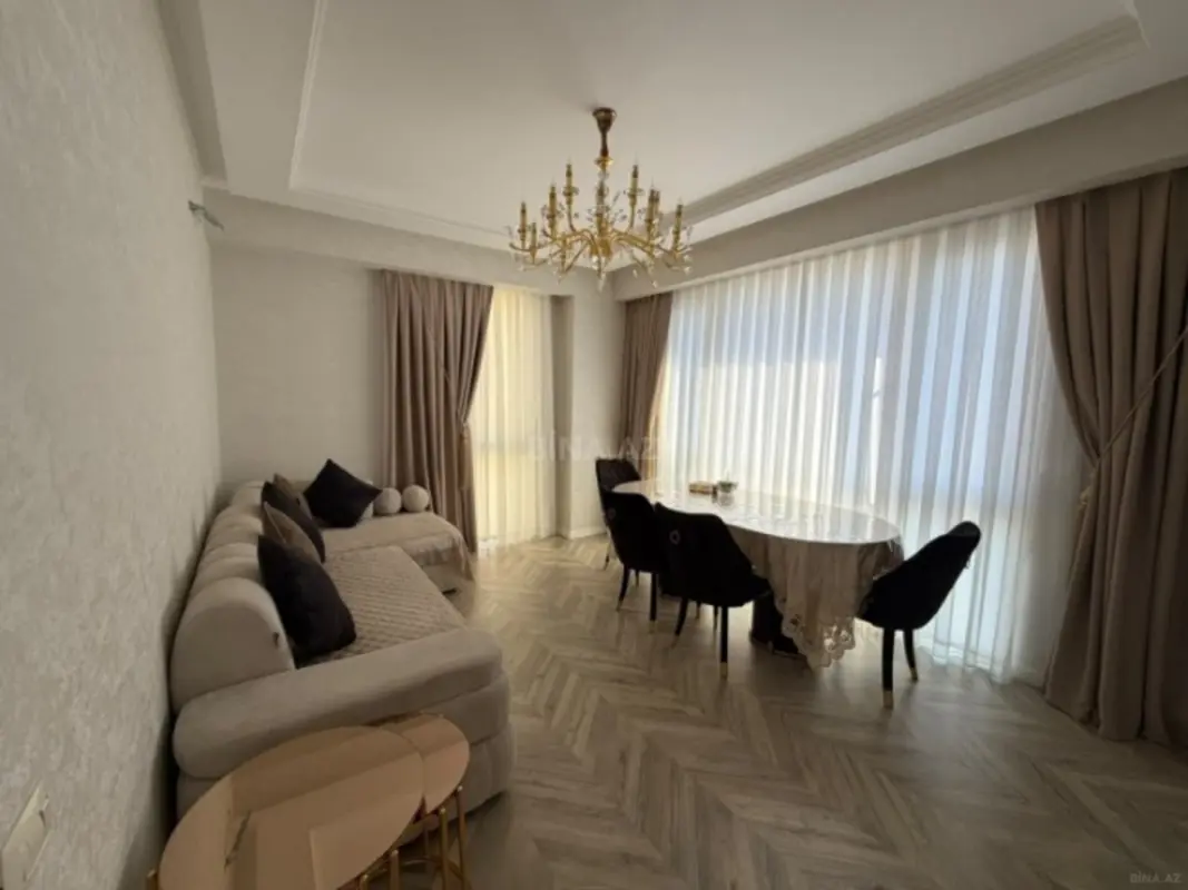 Satılır 2 otaqlı mənzil 60 m²