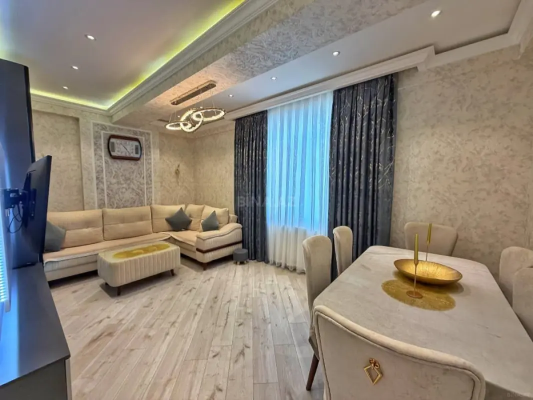 Satılır 3 otaqlı mənzil 100 m²