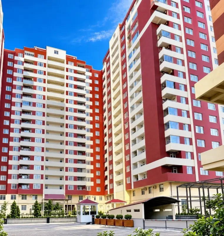 Satılır 3 otaqlı mənzil 135 m²