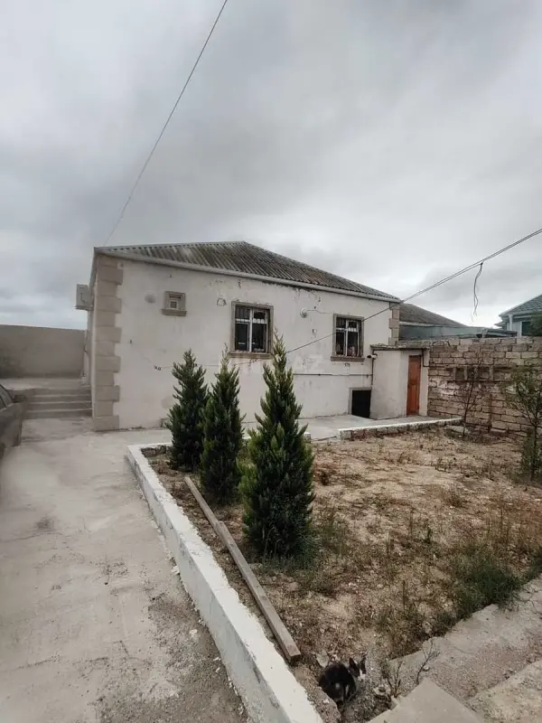 Satılır 3 otaqlı həyət evi 105 m²