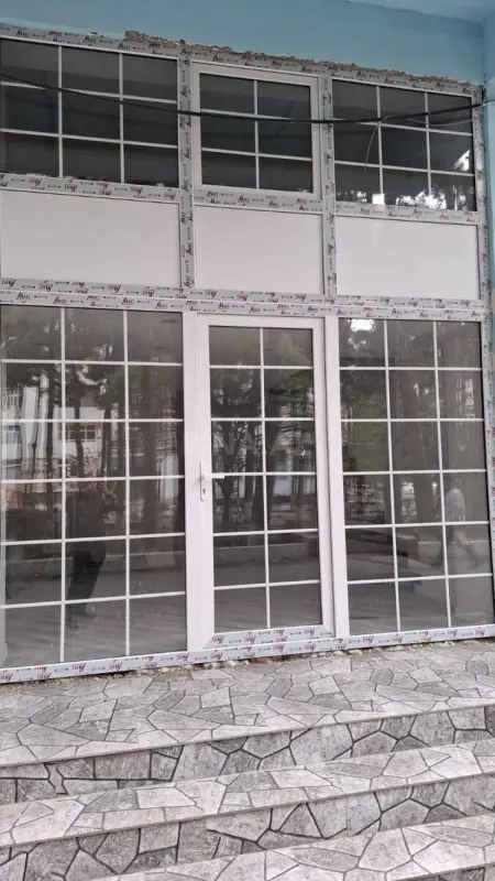 Satılır obyekt 80 m²