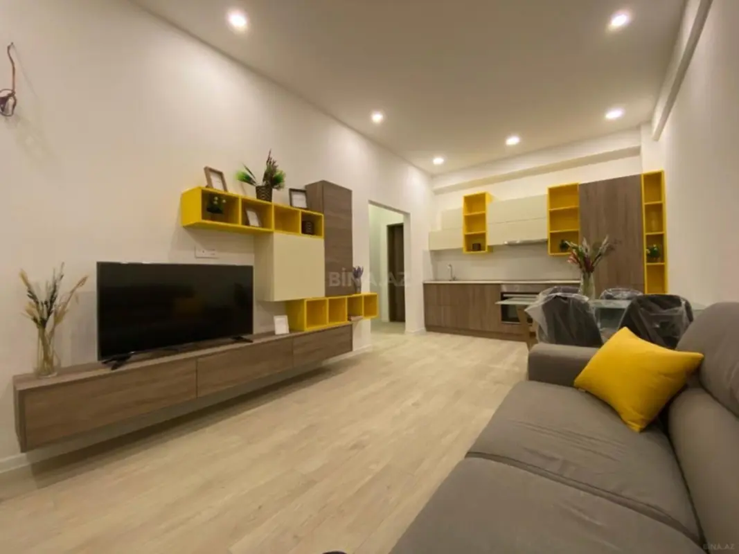 Kirayə verilir 2 otaqlı mənzil 55 m²