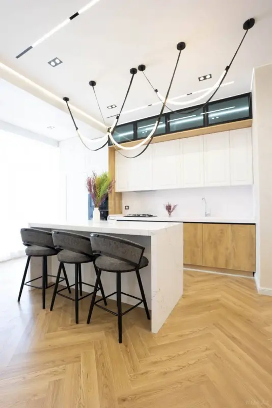 Satılır 3 otaqlı mənzil 120 m²