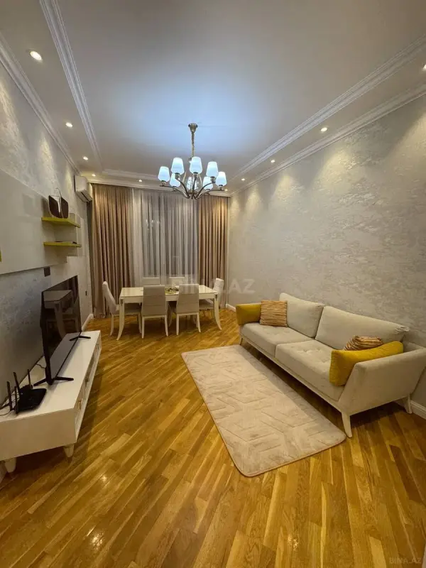 Satılır 3 otaqlı mənzil 100 m²