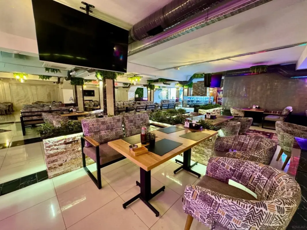 Satılır obyekt 280 m²