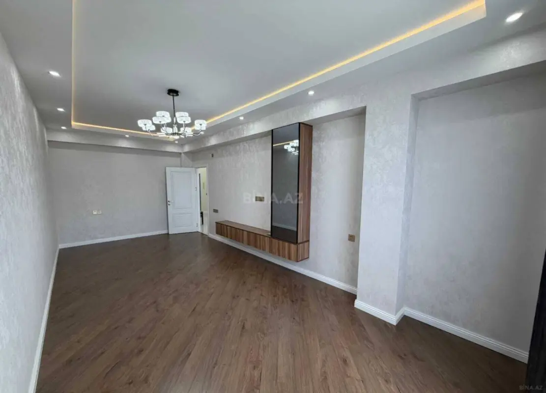 Satılır 3 otaqlı mənzil 96 m²