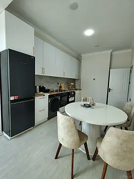 Kirayə verilir 3 otaqlı mənzil 90 m² — Xırdalan 3 otaq 90.00 m²