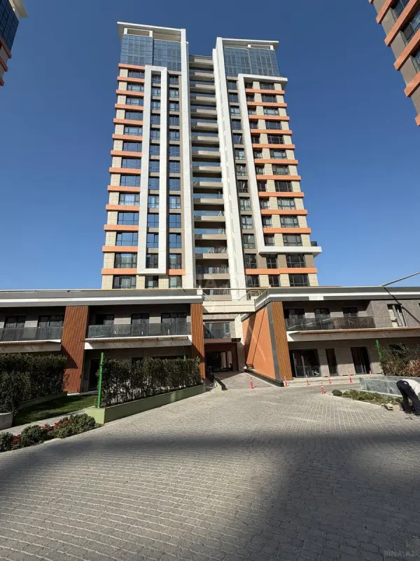 Satılır 3 otaqlı mənzil 106.7 m²