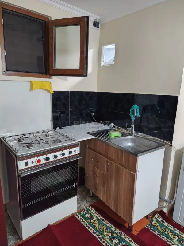 Kirayə verilir 2 otaqlı həyət evi 44 m²