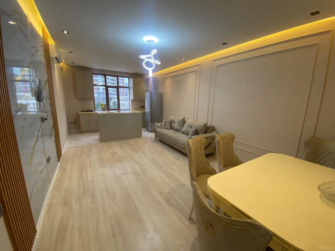 Kirayə verilir 3 otaqlı mənzil 106 m²