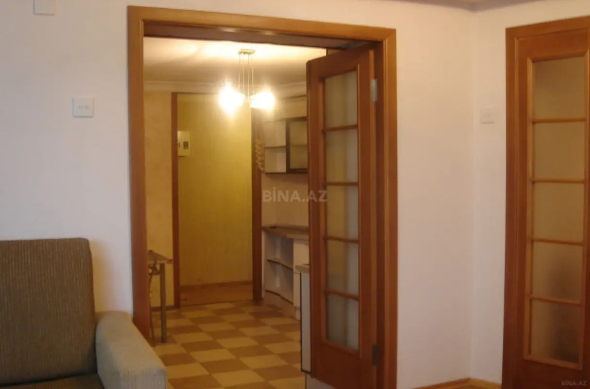 Satılır 4 otaqlı mənzil 96 m²