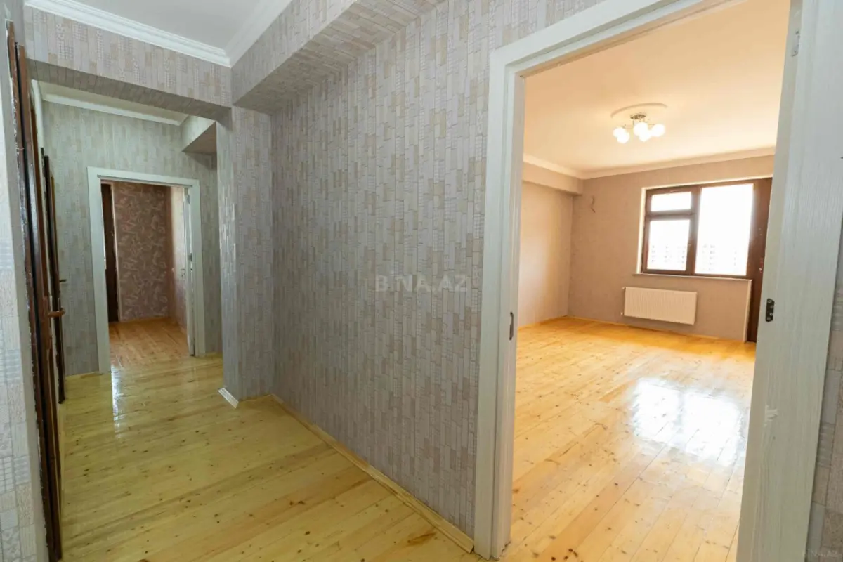 Satılır 4 otaqlı mənzil 88 m²