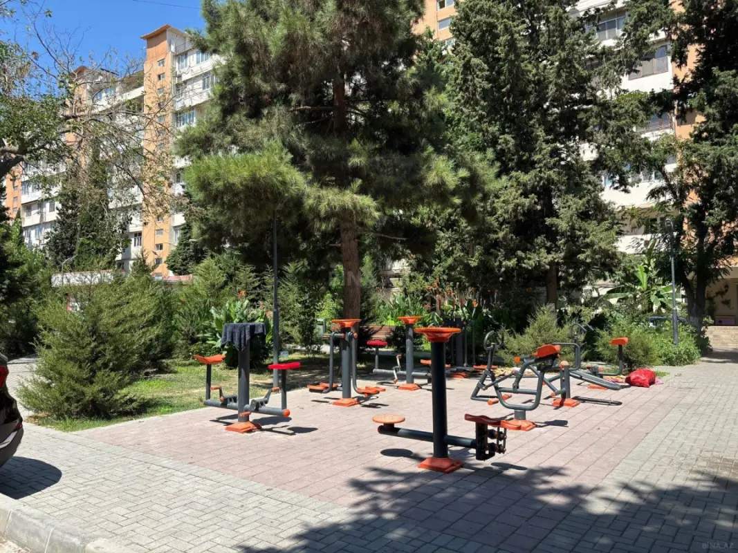 Satılır 2 otaqlı mənzil 45 m²