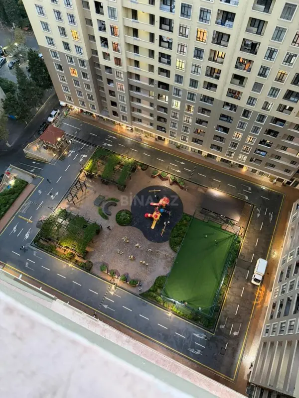 Satılır 3 otaqlı mənzil 97 m²