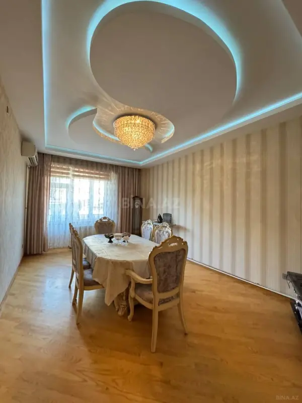 Satılır 3 otaqlı mənzil 103 m²