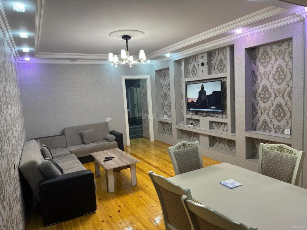 Kirayə verilir 2 otaqlı mənzil 75 m²