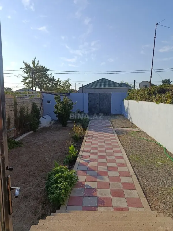 Satılır 4 otaqlı həyət evi 144 m²