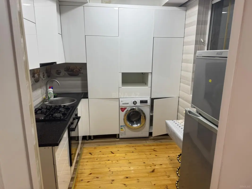 Kirayə verilir 2 otaqlı mənzil 80 m²