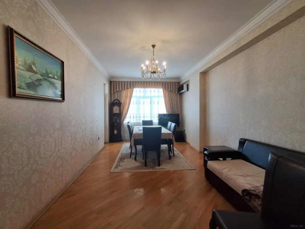 Satılır 3 otaqlı mənzil 117 m²