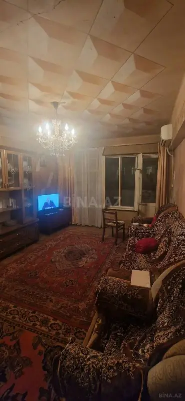 Satılır 4 otaqlı mənzil 110 m²