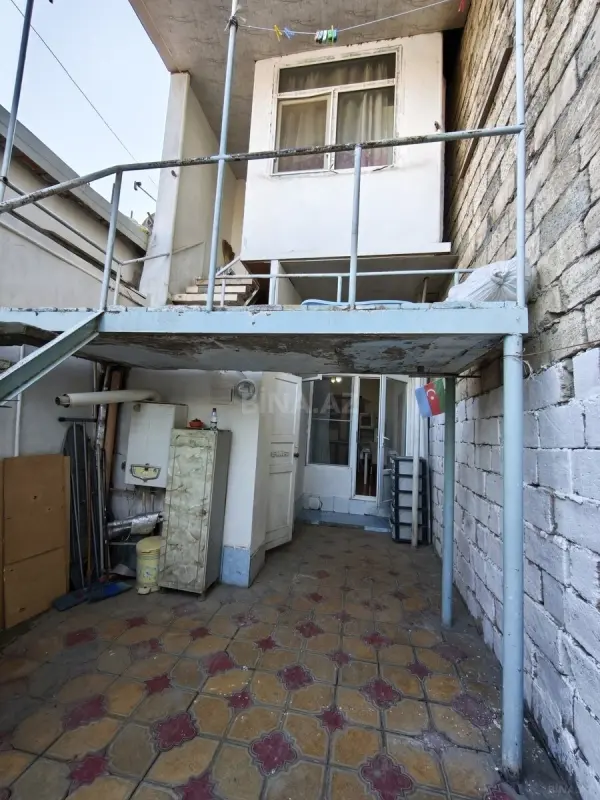 Kirayə verilir 2 otaqlı həyət evi 2 m²