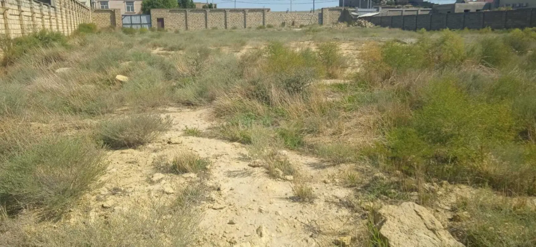 Satılır torpaq sahəsi 30 m²