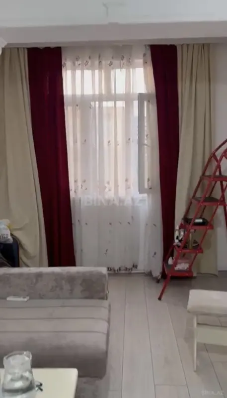 Satılır 2 otaqlı mənzil 45 m²