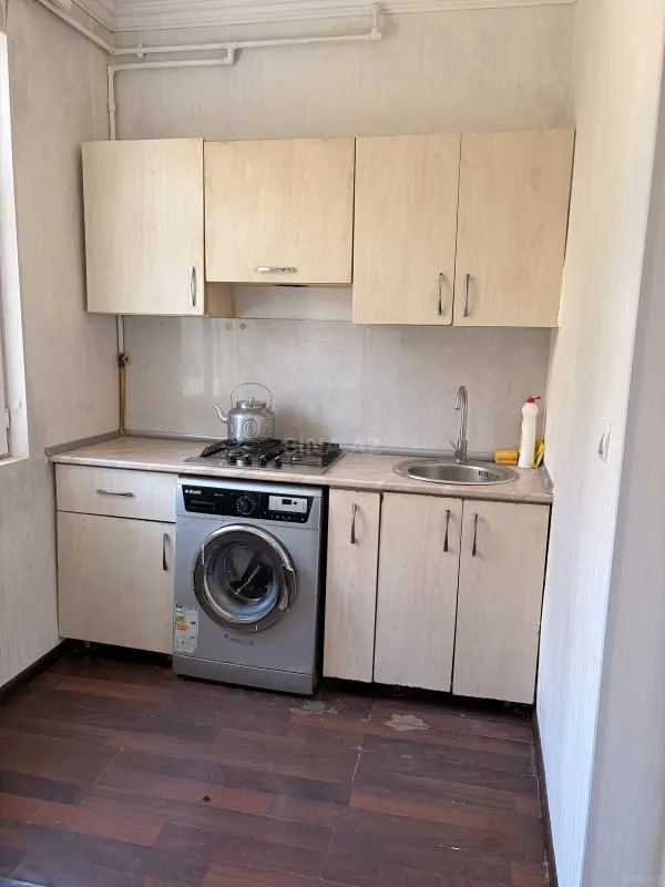 Satılır 2 otaqlı mənzil 45 m²