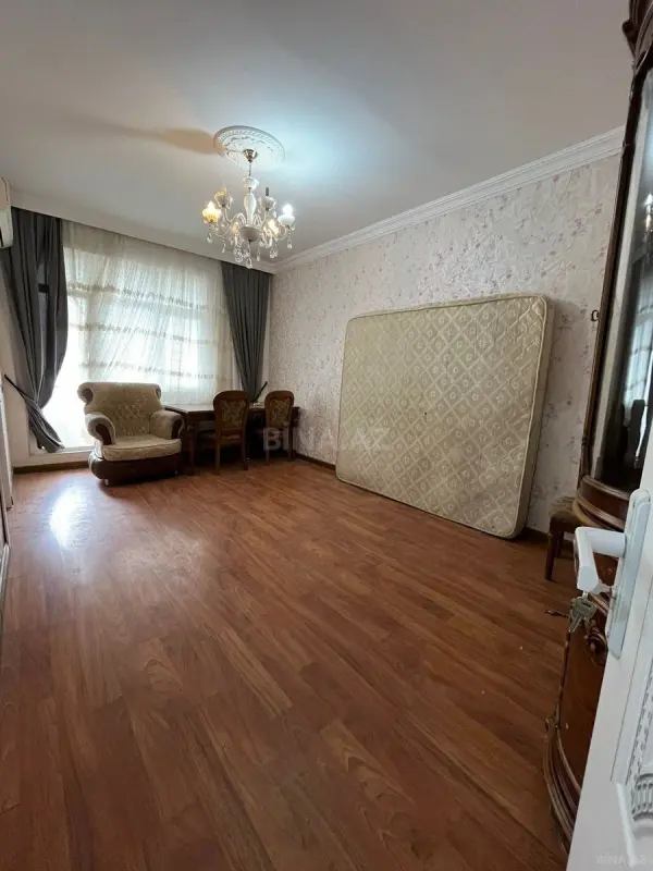 Kirayə verilir 2 otaqlı mənzil 55 m²