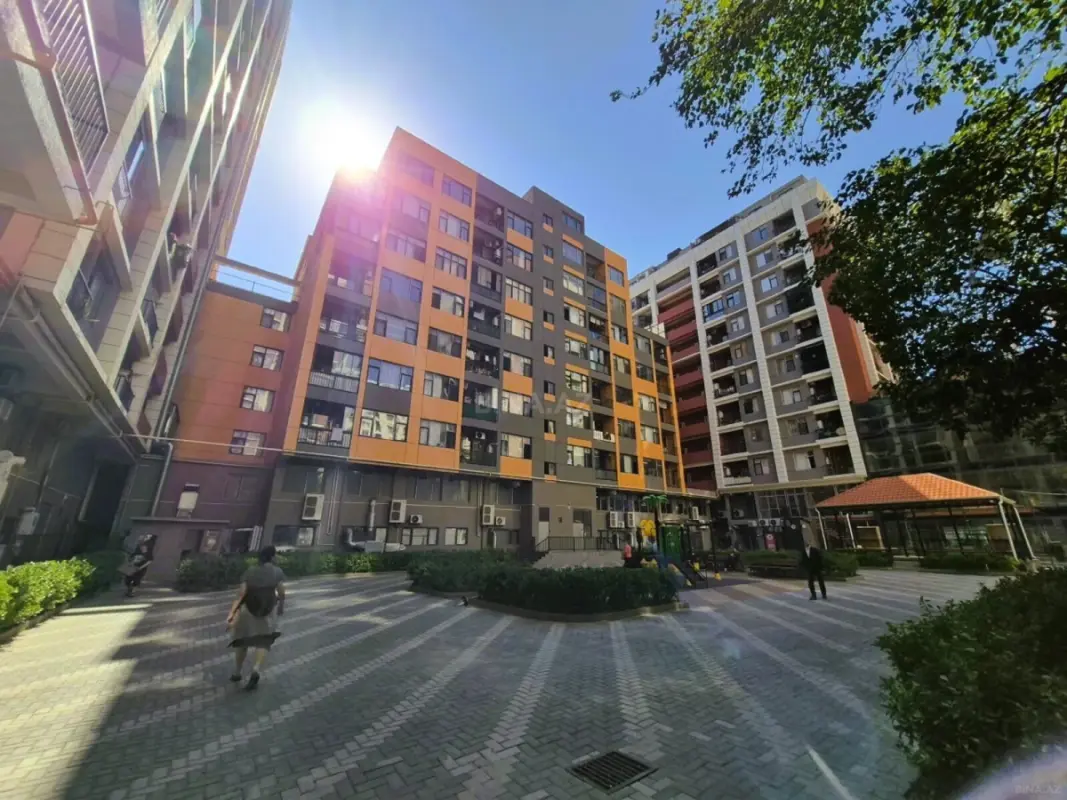 Satılır 2 otaqlı mənzil 54 m²