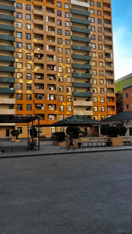 Kirayə verilir 3 otaqlı mənzil 81 m²