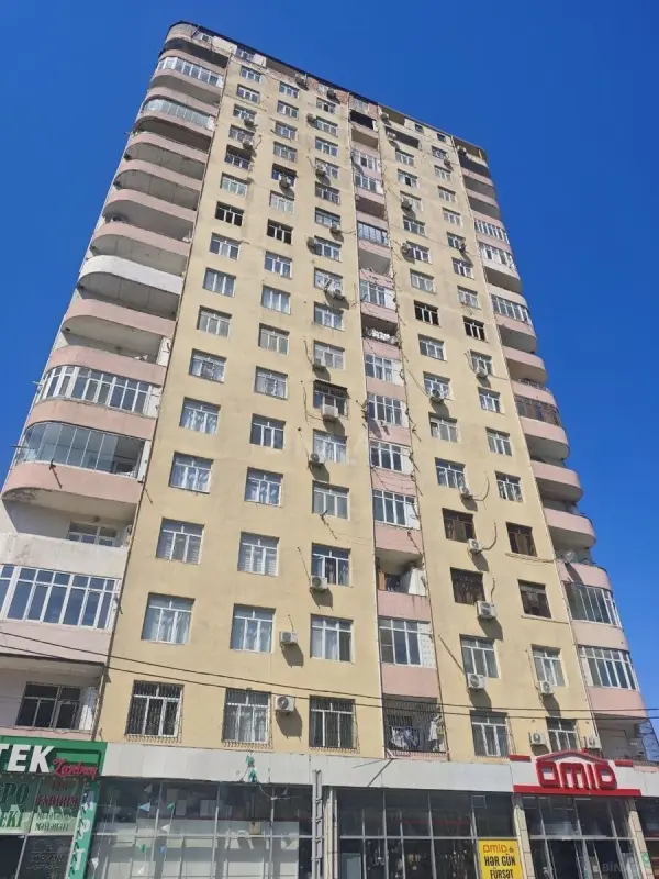 Satılır 2 otaqlı mənzil 100 m²