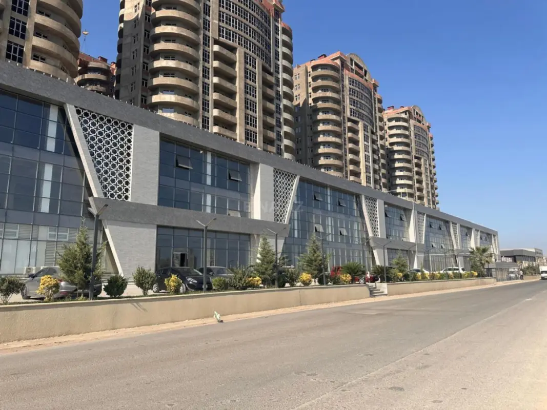 Satılır 1 otaqlı mənzil 57 m²