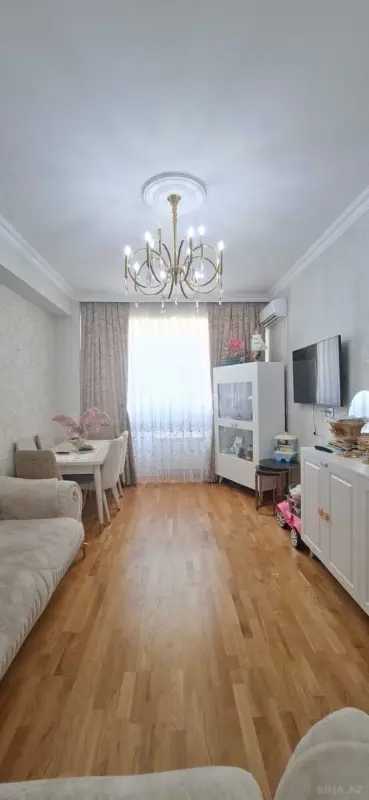 Satılır 2 otaqlı mənzil 63 m²
