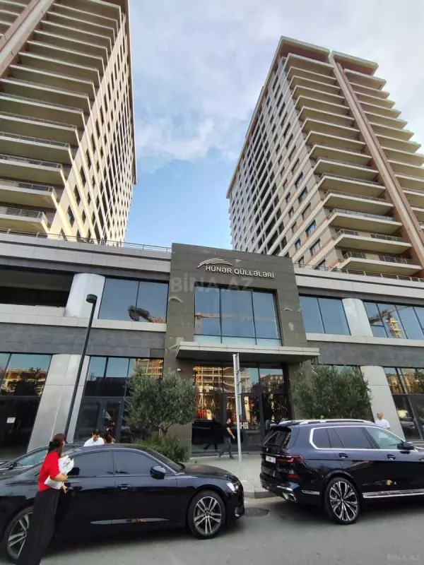 Kirayə verilir 3 otaqlı mənzil 120 m²