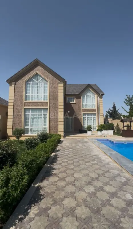 Kirayə verilir 4 otaqlı həyət evi 500 m²