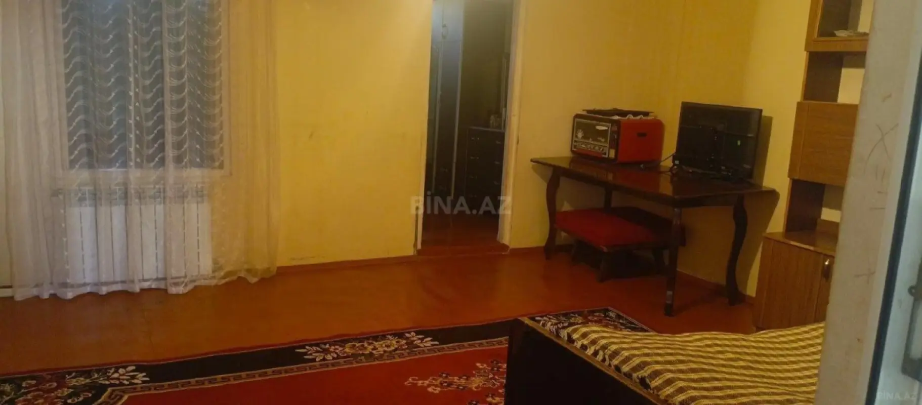 Satılır 4 otaqlı həyət evi 200 m²
