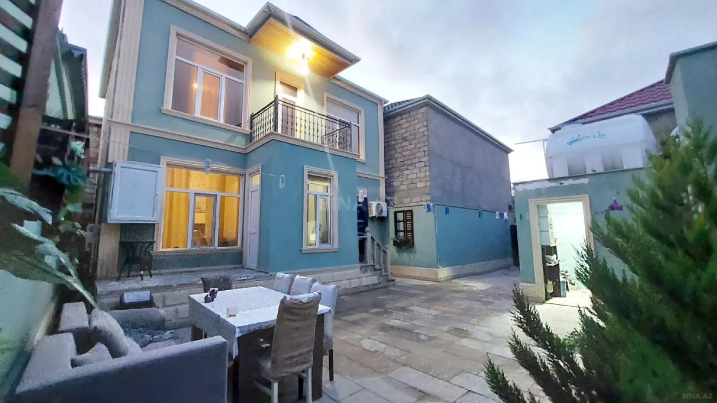 Satılır 4 otaqlı həyət evi 120 m²