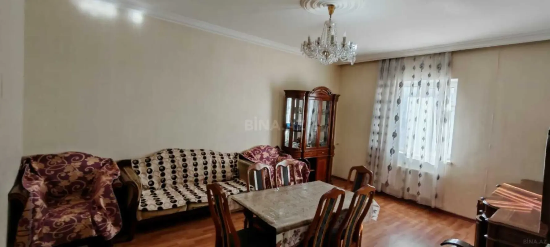 Satılır 4 otaqlı mənzil 100 m²