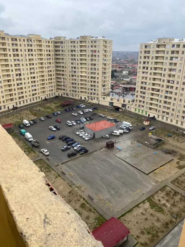 Satılır 2 otaqlı mənzil 70 m²