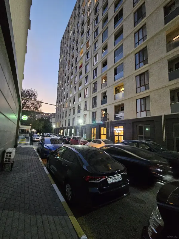 Satılır obyekt 50 m²