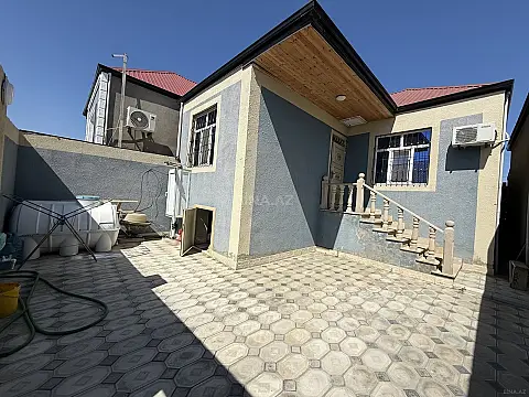 Satılır 2 otaqlı həyət evi 50 m² — Bakı 2 otaq 50.00 m²