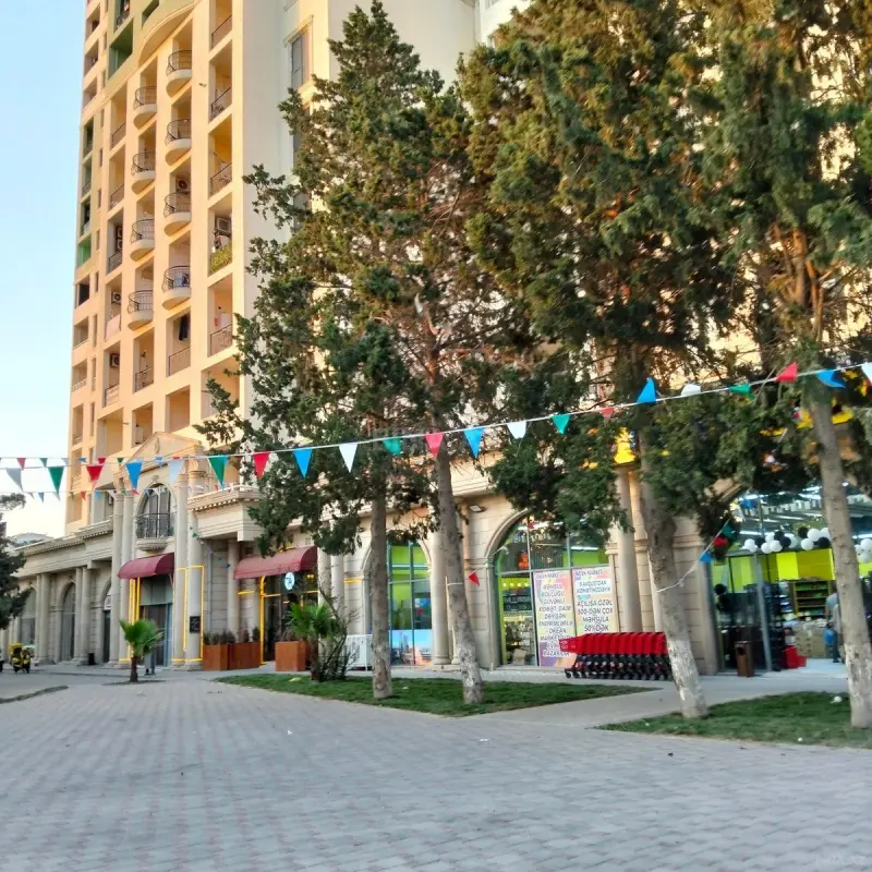 Kirayə verilir obyekt 80 m²