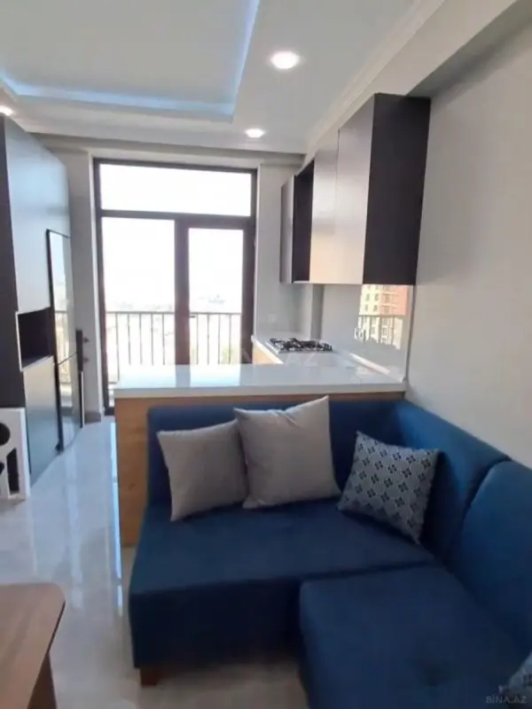 Kirayə verilir 2 otaqlı mənzil 65 m²