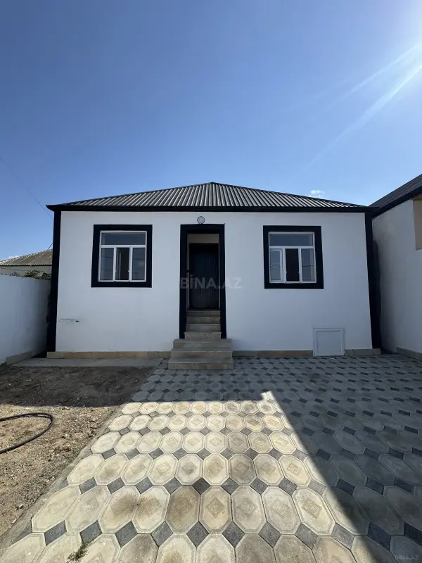 Satılır 4 otaqlı həyət evi 90 m²