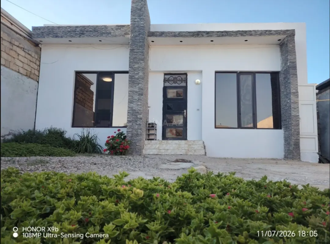 Satılır 4 otaqlı mənzil 100 m²