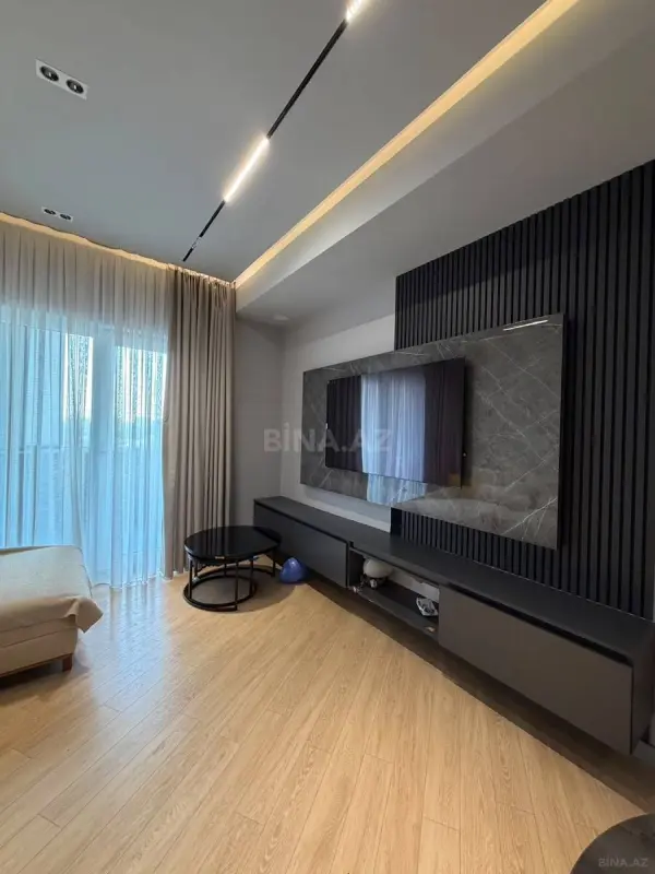Satılır 3 otaqlı mənzil 113 m²