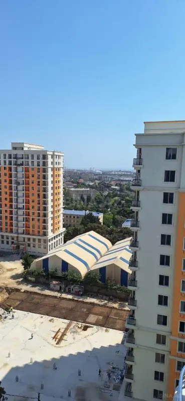 Satılır 2 otaqlı mənzil 80 m²