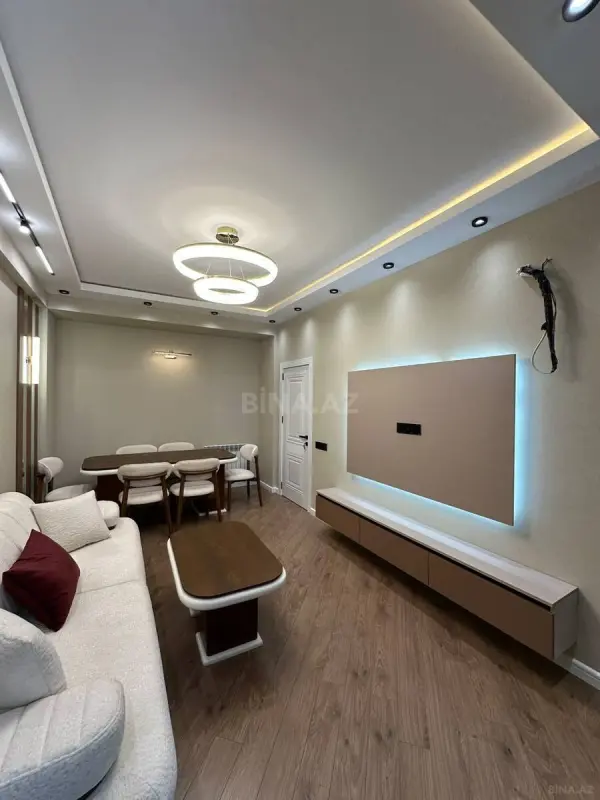 Satılır 3 otaqlı mənzil 82 m²